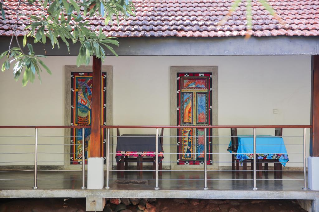 Villa Hundira Negombo Exterior foto